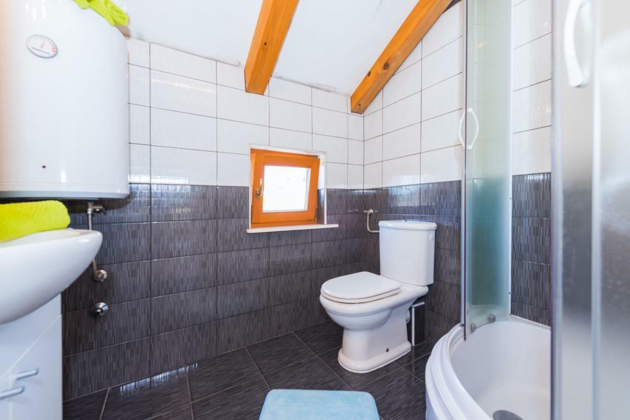 Apartment Bogdanovic Тисно Екстериор снимка