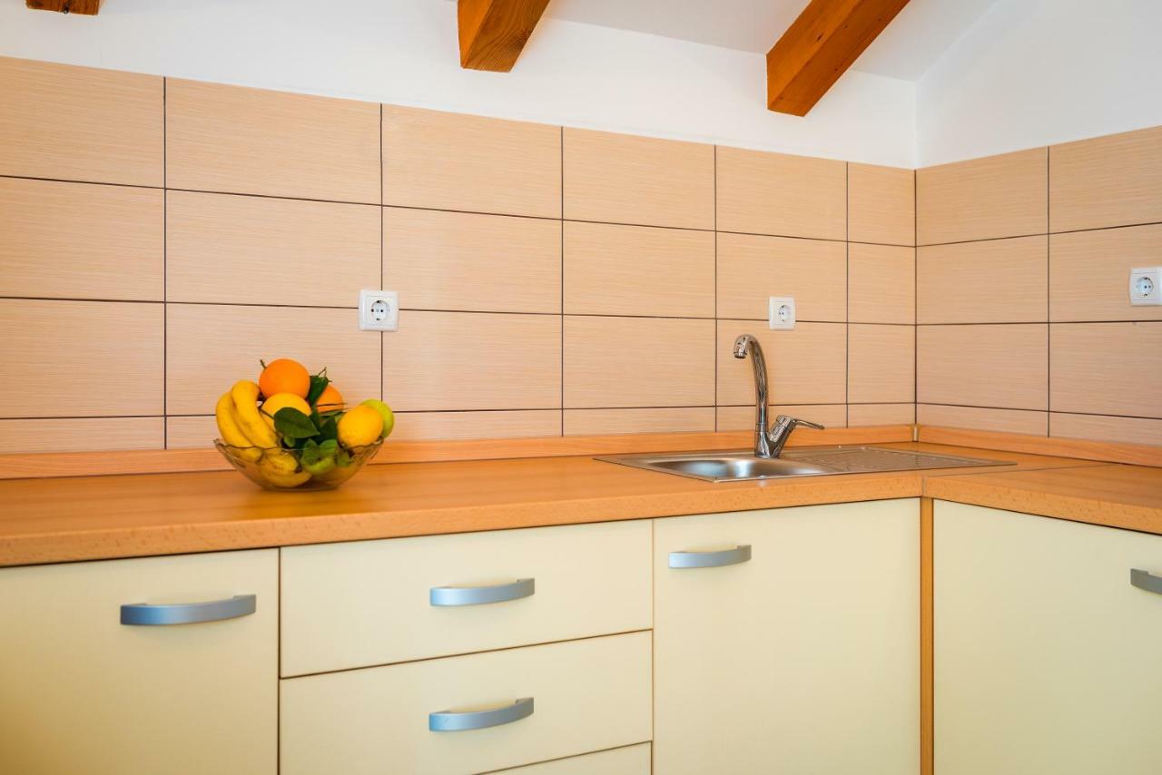 Apartment Bogdanovic Тисно Екстериор снимка