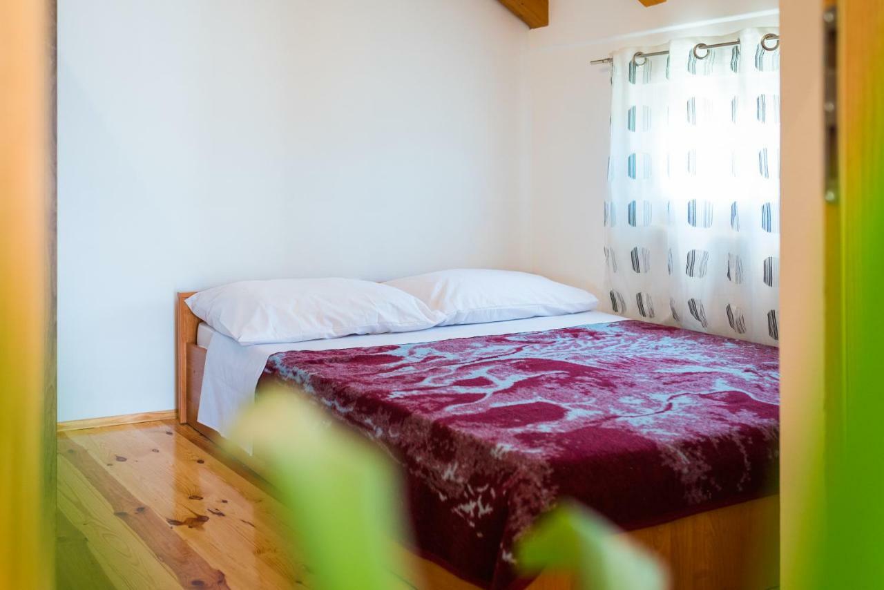 Apartment Bogdanovic Тисно Екстериор снимка