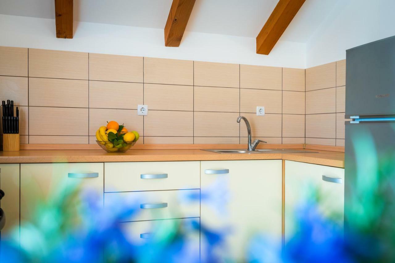 Apartment Bogdanovic Тисно Екстериор снимка